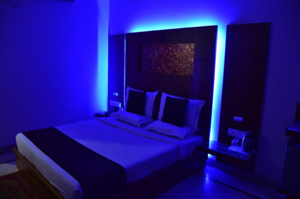 Hotel Basera Brij Bhoomi Vrindāvan Eksteriør bilde