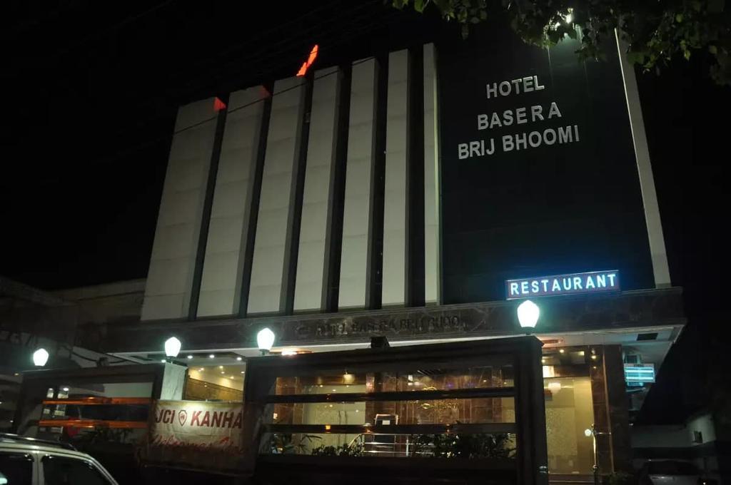 Hotel Basera Brij Bhoomi Vrindāvan Eksteriør bilde